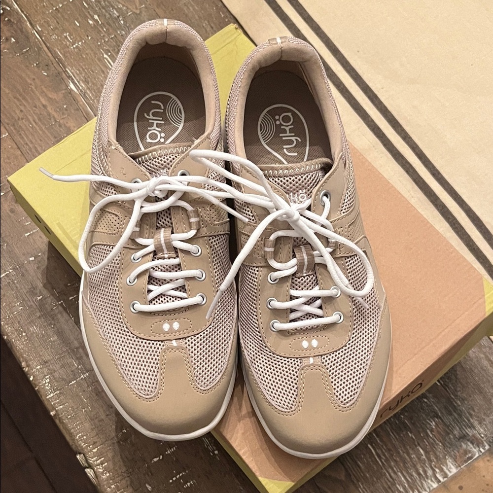 Ryka Women's Beige Sneakers